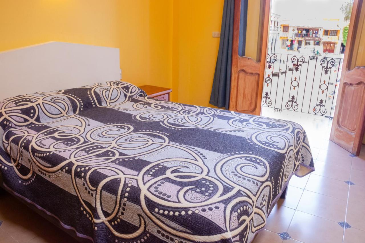 Hotel Del Parque Naolinco de Victoria Extérieur photo